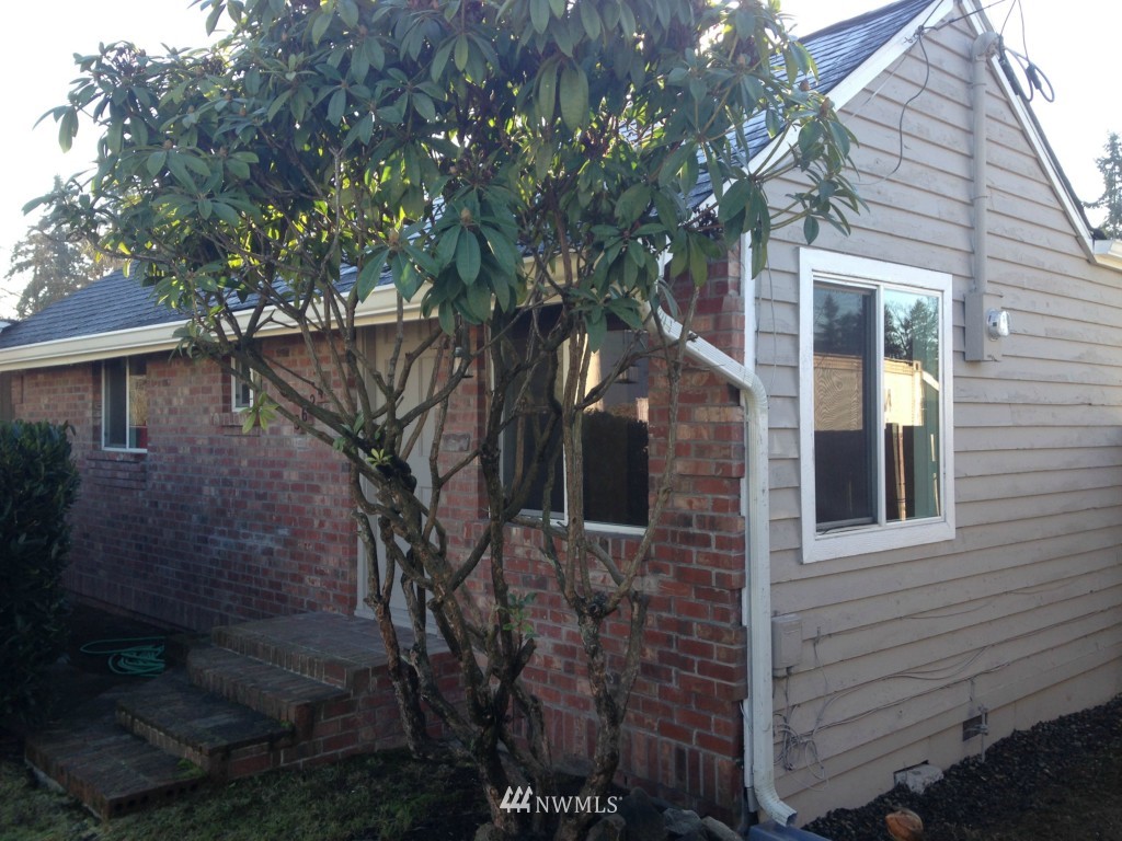 3624 Chrisella Road East Edgewood, WA 98371 - Photo 11 of 14 Gallery Image 11