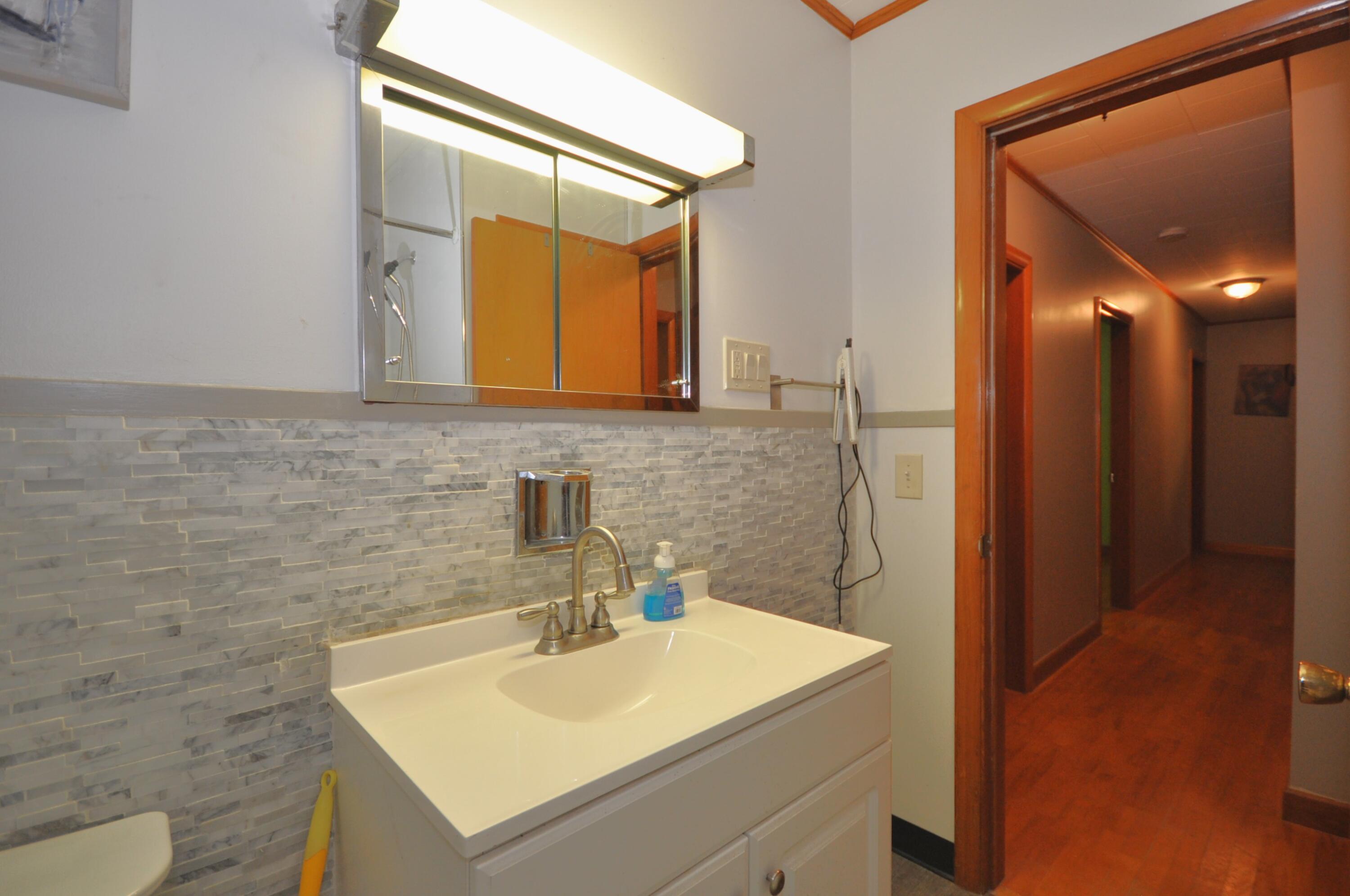 254 Wiswell Road Brewer, ME 04412 - Photo 15 of 34 DSC_0276