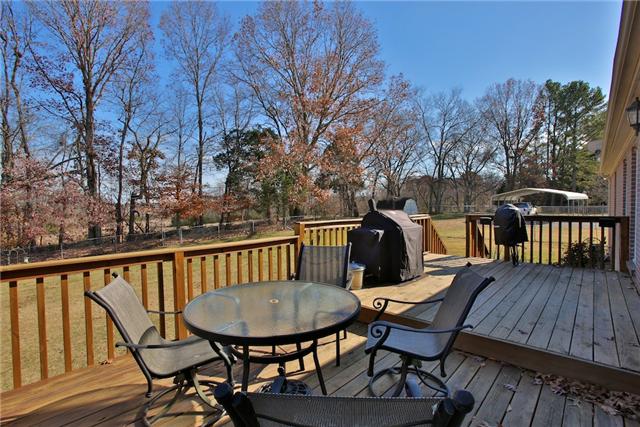 617 Blue Ridge Drive Columbia, TN 38401 - Photo 17 of 19 House backs up to this amazing view of 200 acres of green farm land...PEACEFUL!
