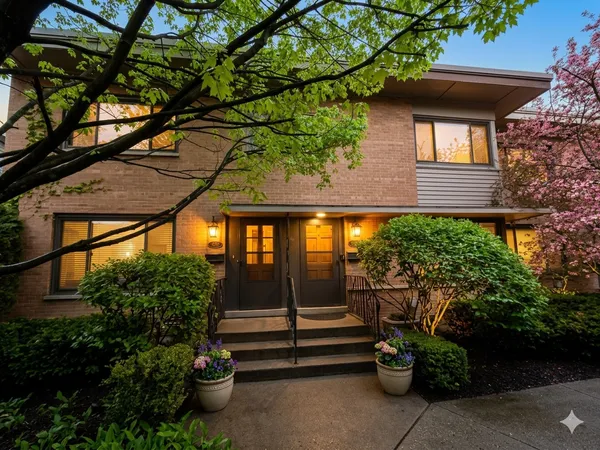 $3,300 | 539.5 Ridge Road, Wilmette, IL 60091