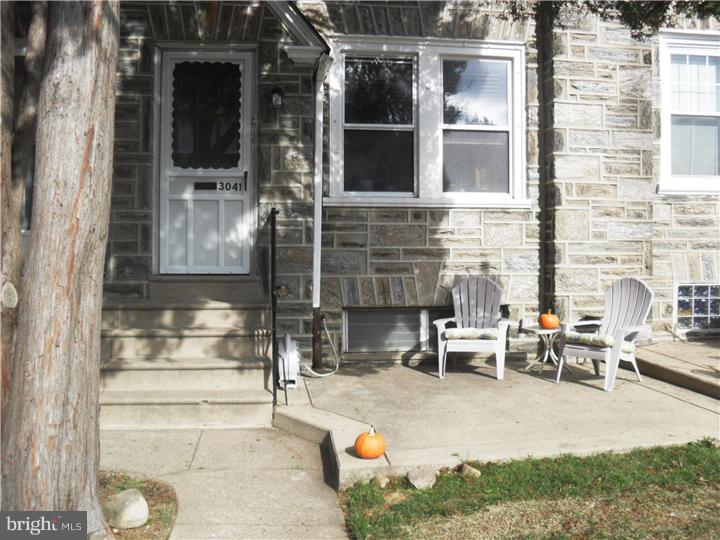 3041 Knorr Street Philadelphia, PA 19149 - Photo 3 of 24