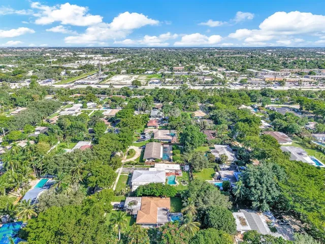 $4,900 | 836 Orchid Drive, Plantation, FL 33317