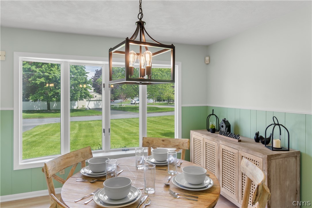4421 Whedon Road Camillus, NY 13219 - Photo 7 of 23