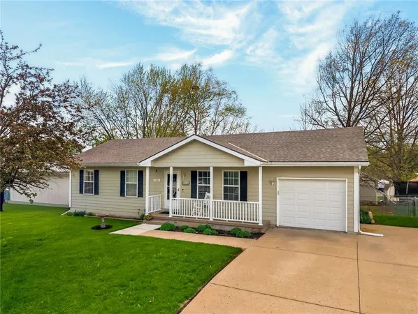 $315,000 | 1314 Susan Street, Kearney, MO 64060