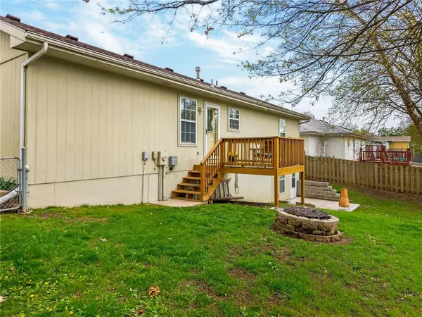 $315,000 | 1314 Susan Street, Kearney, MO 64060