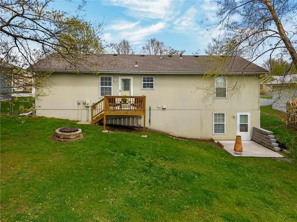 $315,000 | 1314 Susan Street, Kearney, MO 64060