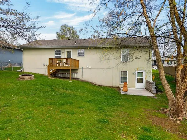 $315,000 | 1314 Susan Street, Kearney, MO 64060