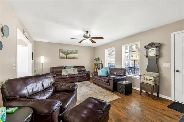 $315,000 | 1314 Susan Street, Kearney, MO 64060