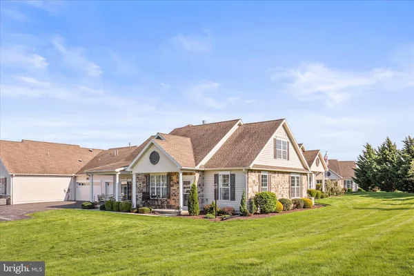 $290,000 | 70 Dolomite Drive, Unit 17C, York, PA 17408