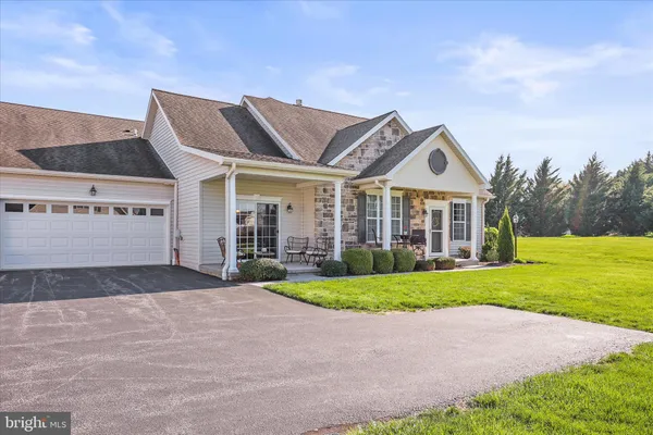 $290,000 | 70 Dolomite Drive, Unit 17C, York, PA 17408