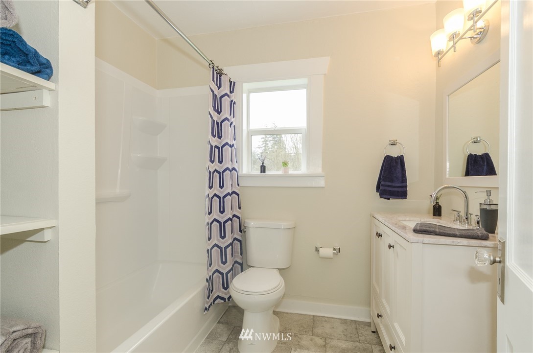 907 Southwest Mayer Street Winlock, WA 98596 - Photo 16 of 25 Gallery Image 16