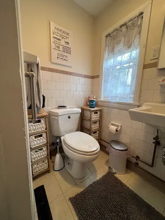 $2,100 | 60 Hichborn Street, Unit 1, Boston, MA 02135
