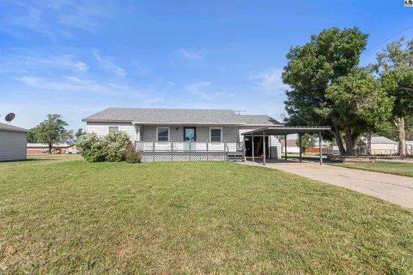 $95,000 | 600 South 3rd Street, Bushton, KS 67427