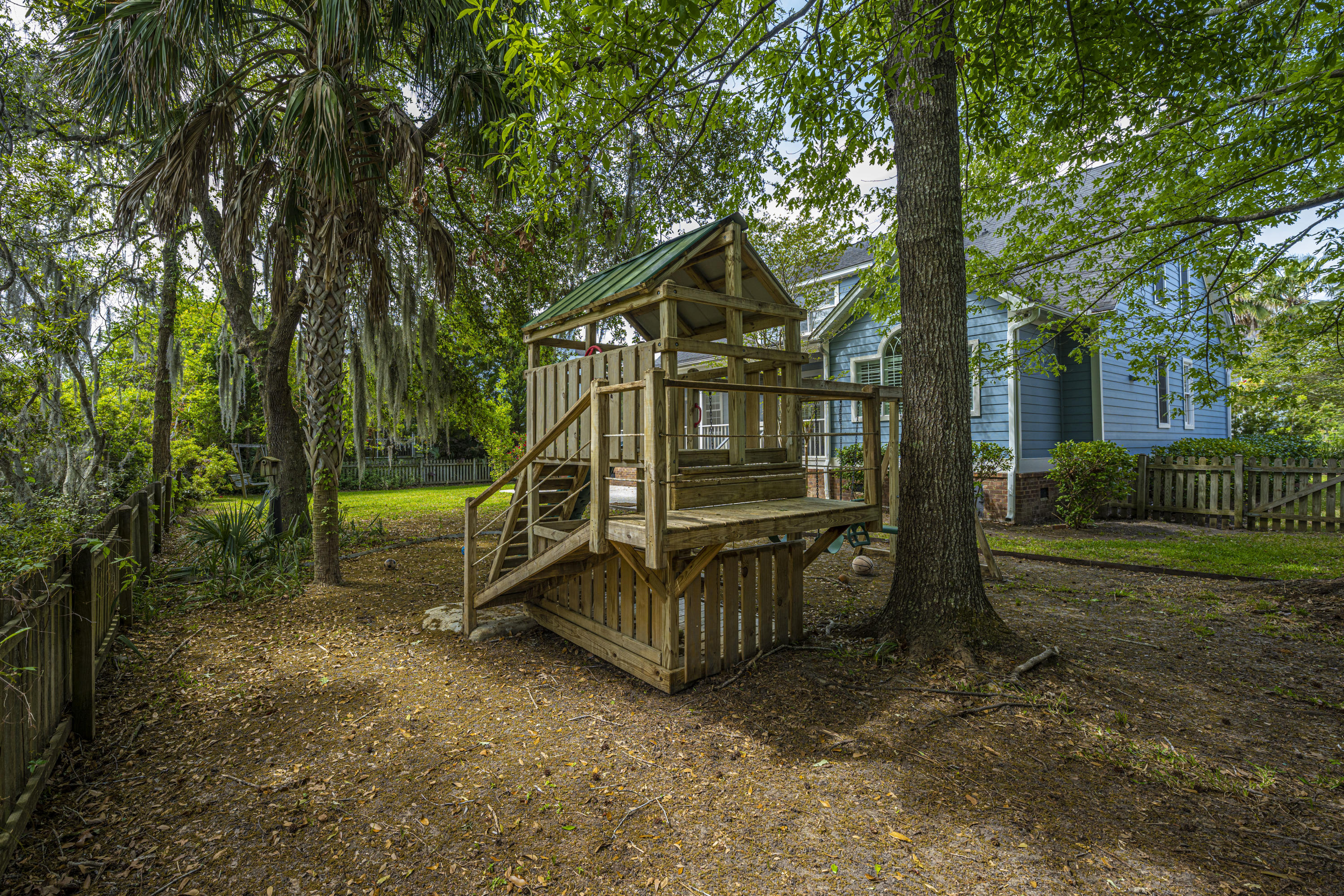 1624 Sewee Fort Road Mount Pleasant, SC 29466 - Photo 27 of 28 1624SeweeFortRd53