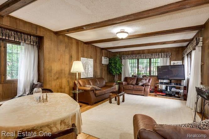 19503 Roslyn Road Detroit, MI 48221 - Photo 11 of 30