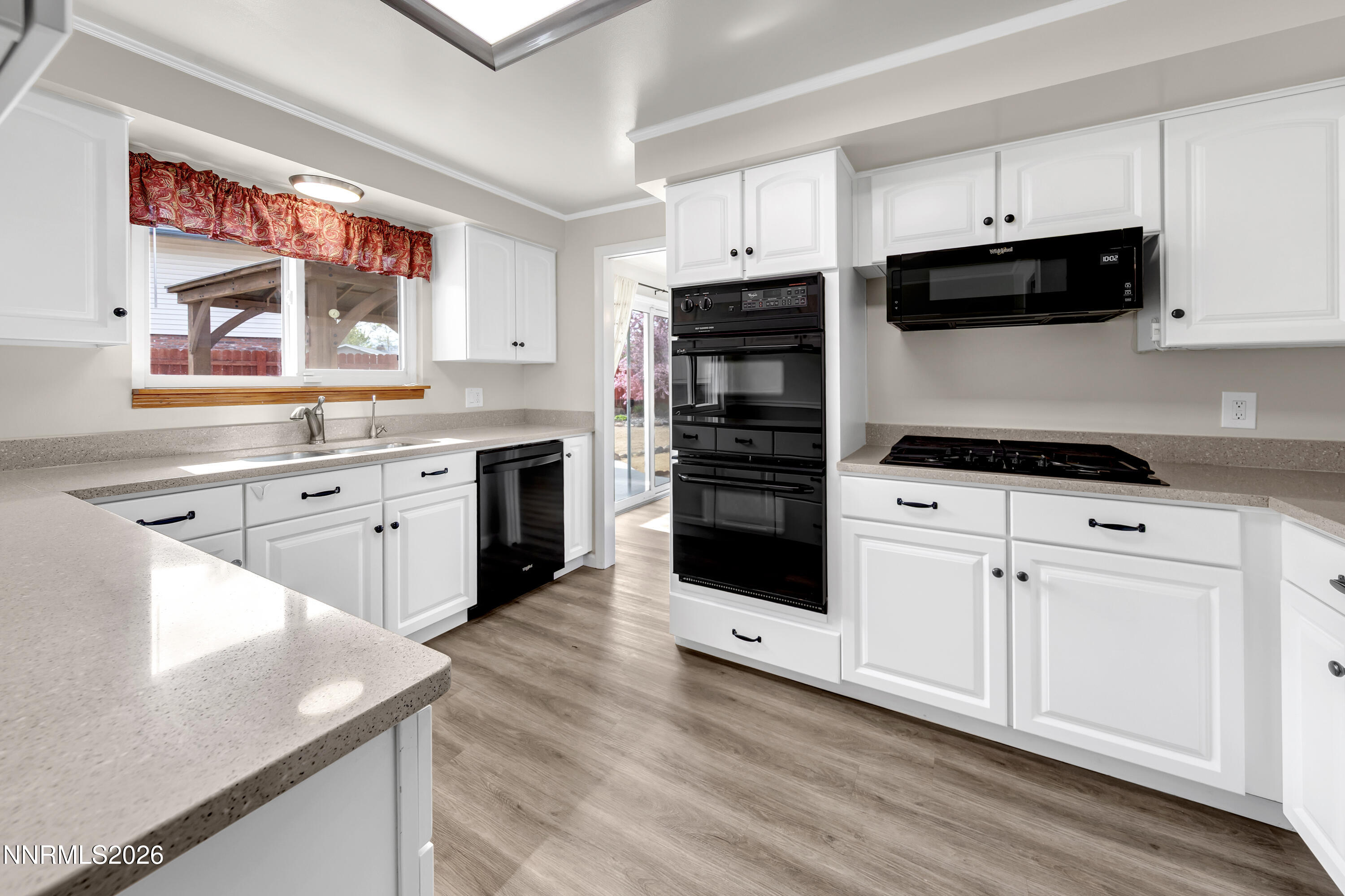 12065 Stoneybrook Drive Reno, NV 89511 - Photo 16 of 61 StoneyBrook12065-014