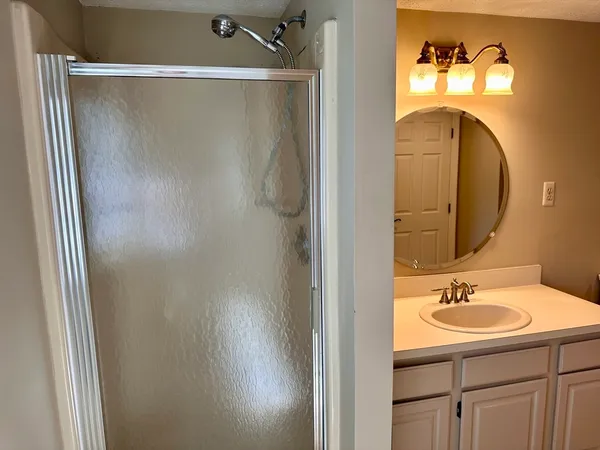 $3,400 | 4 Driftwood Way, Unit 4, Ashland, MA 01721