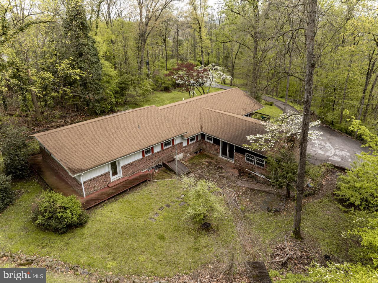 1701 Bahr Road Pottstown, PA 19464 - Photo 12 of 31
