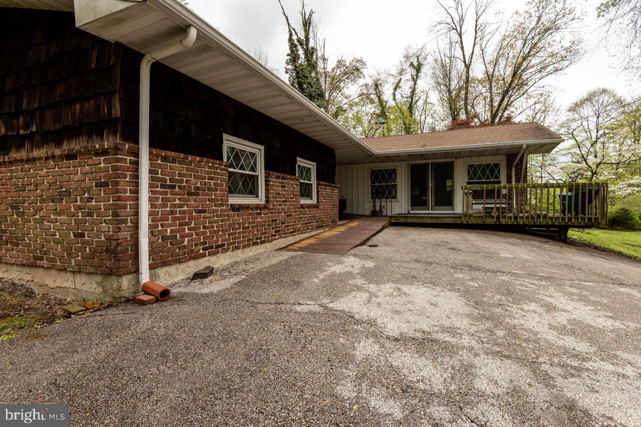 1701 Bahr Road Pottstown, PA 19464 - Photo 18 of 31