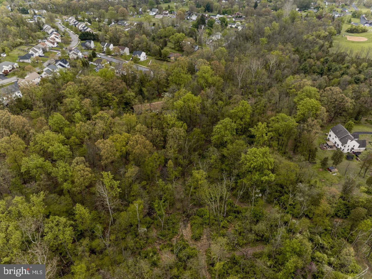 1701 Bahr Road Pottstown, PA 19464 - Photo 5 of 31