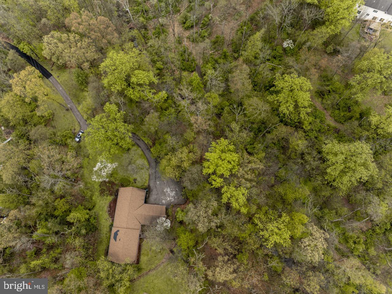 1701 Bahr Road Pottstown, PA 19464 - Photo 9 of 31