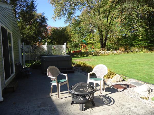 154 Vining Hill Road Southwick, MA 01077 - Photo 17 of 20 Gallery Image 17