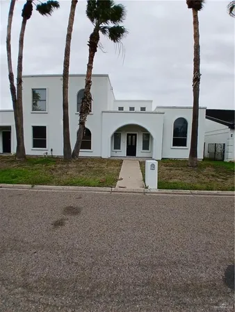$2,300 | 130 San Jacinto Street, Mission, TX 78572