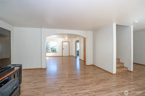 a view of livingroom with hardwood