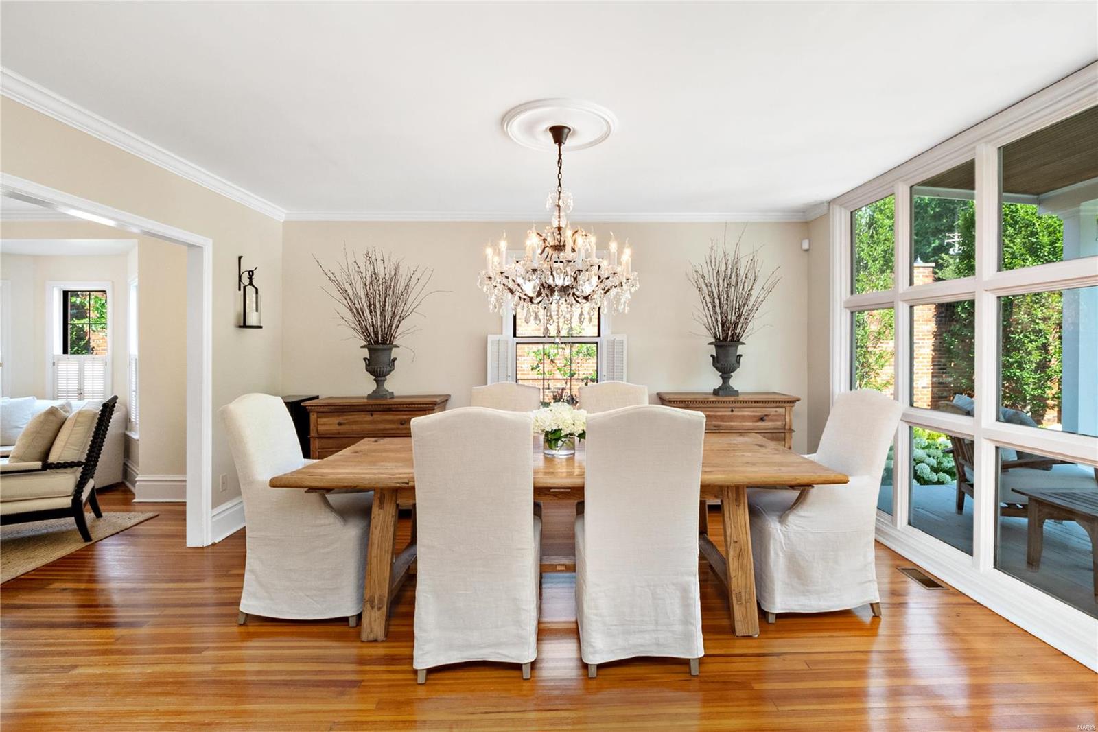 9675 Ladue Road St. Louis, MO 63124 - Photo 4 of 21