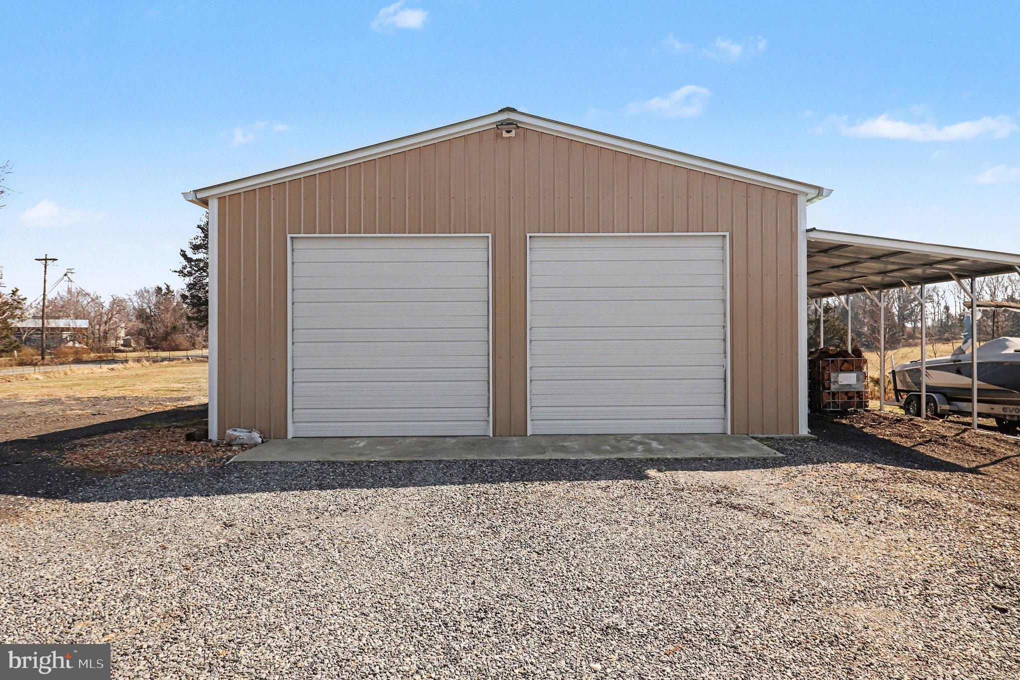 5408 Lewiston Road Spotsylvania, VA 22551 - Photo 4 of 32 a front view of a house