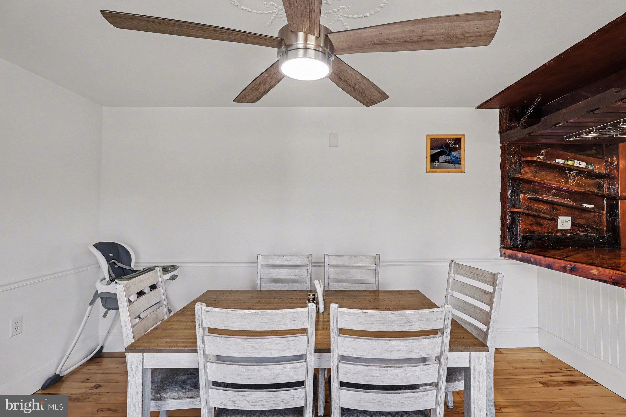 5408 Lewiston Road Spotsylvania, VA 22551 - Photo 8 of 32 a view of a room with shelves