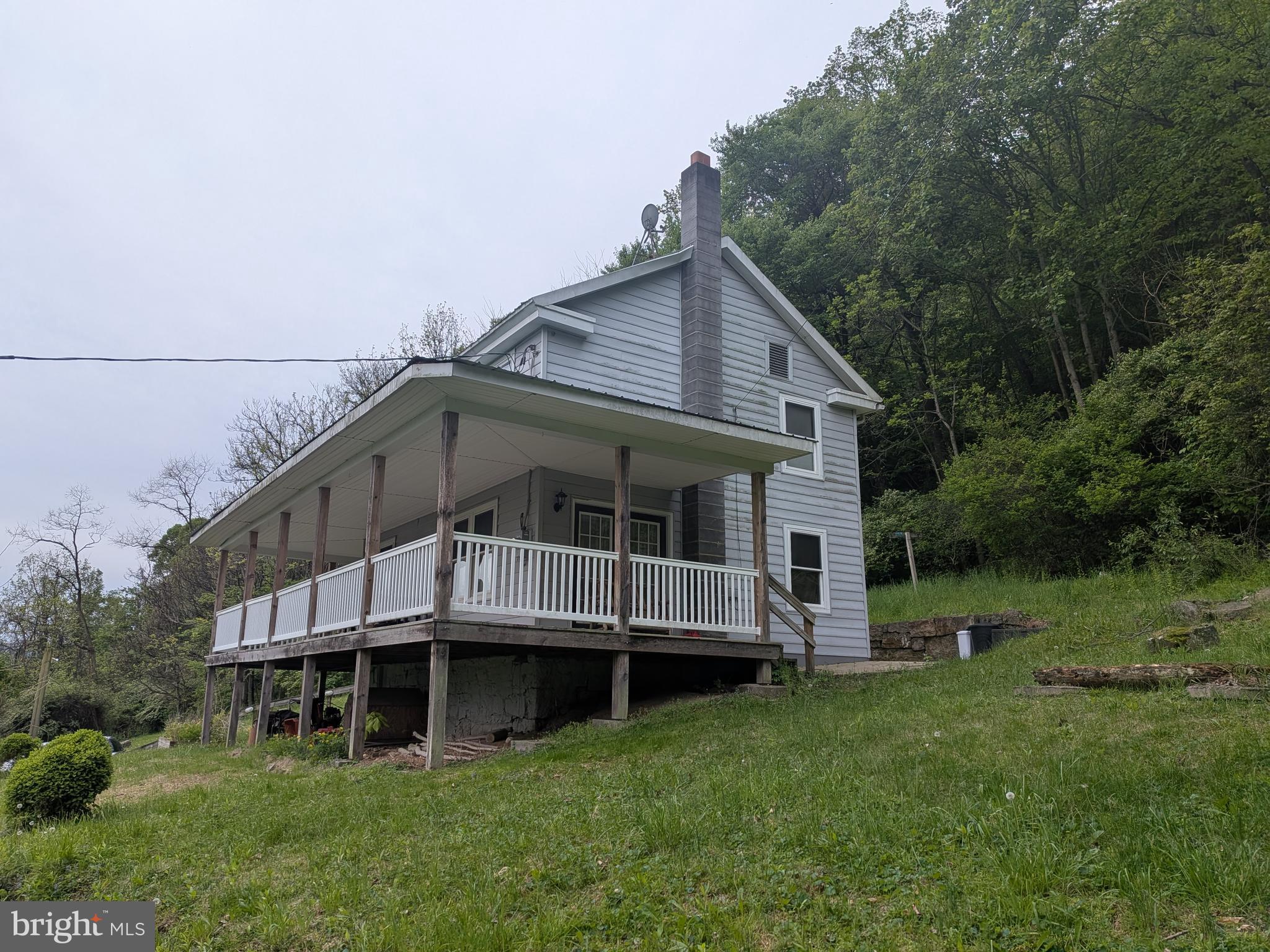 2418 Muddy Run Road Mifflintown, PA 17059 - Photo 3 of 37