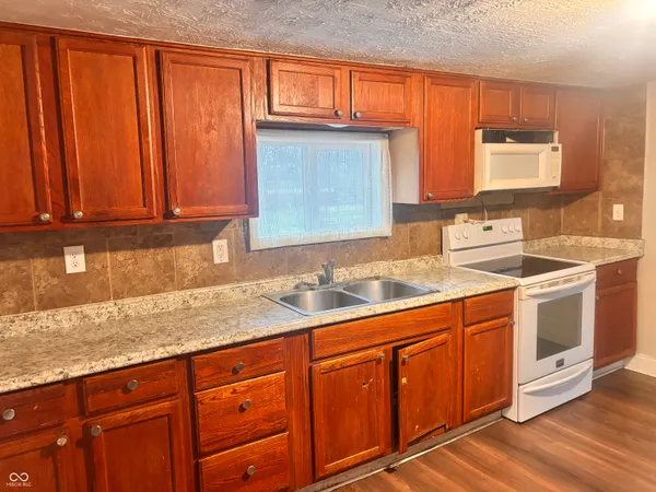 $440,000 | 2411 West 62nd Street, Indianapolis, IN 46268