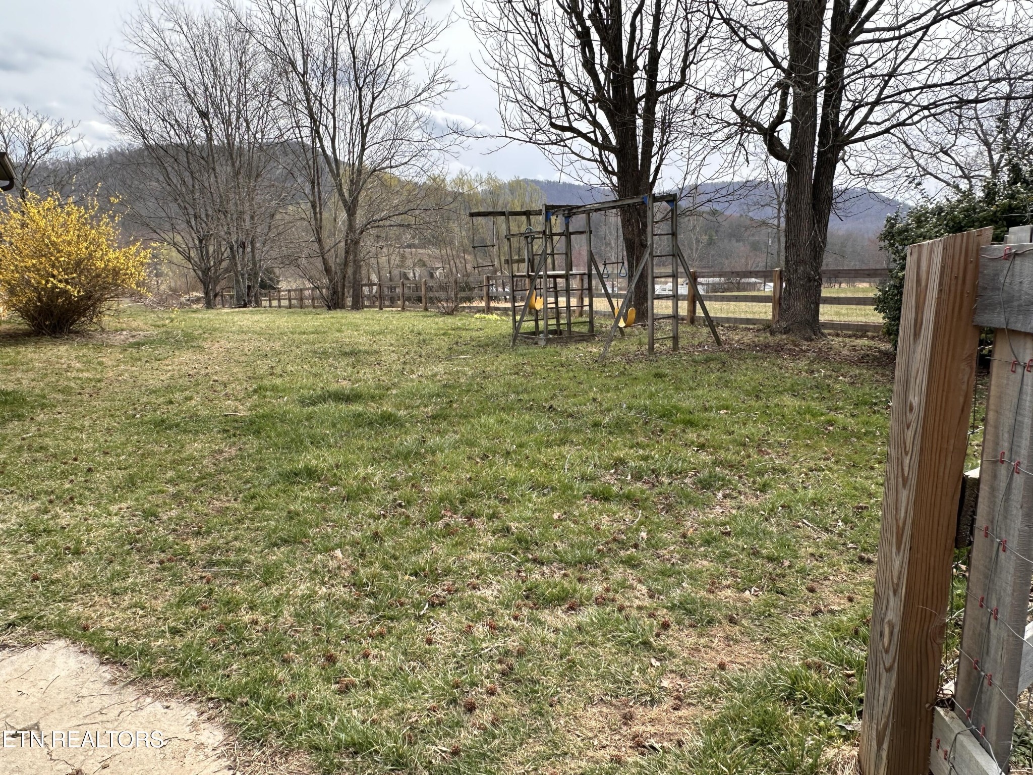 1370 Clay Hill Road Winfield, TN 37892 - Photo 24 of 34 Gallery Image 24