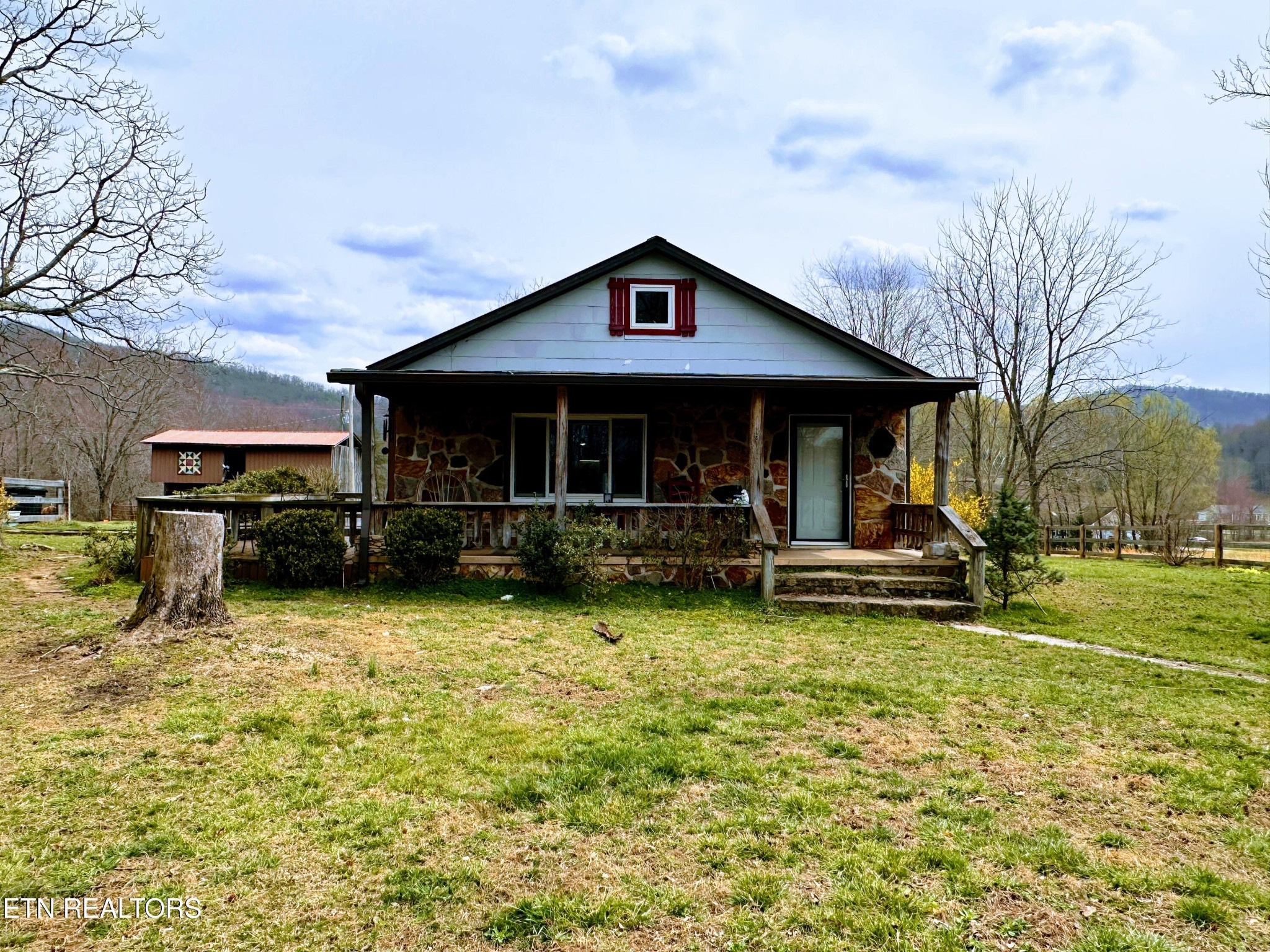1370 Clay Hill Road Winfield, TN 37892 - Photo 6 of 34 Gallery Image 6