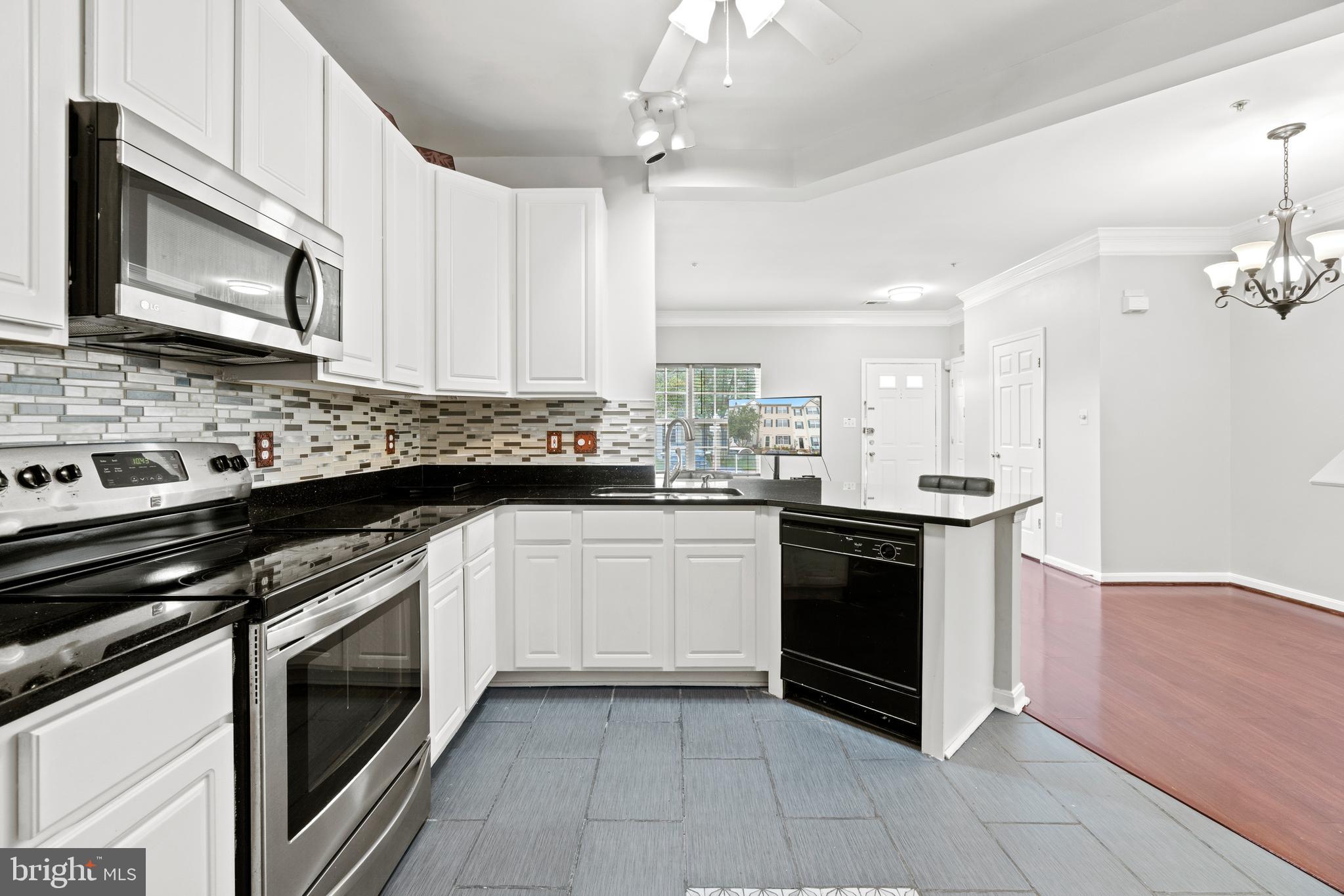7410 Langholm Way Manassas, VA 20109 - Photo 4 of 21