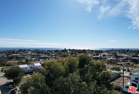 $1,950,000 | 1027 Hartzell Street, Pacific Palisades, CA 90272