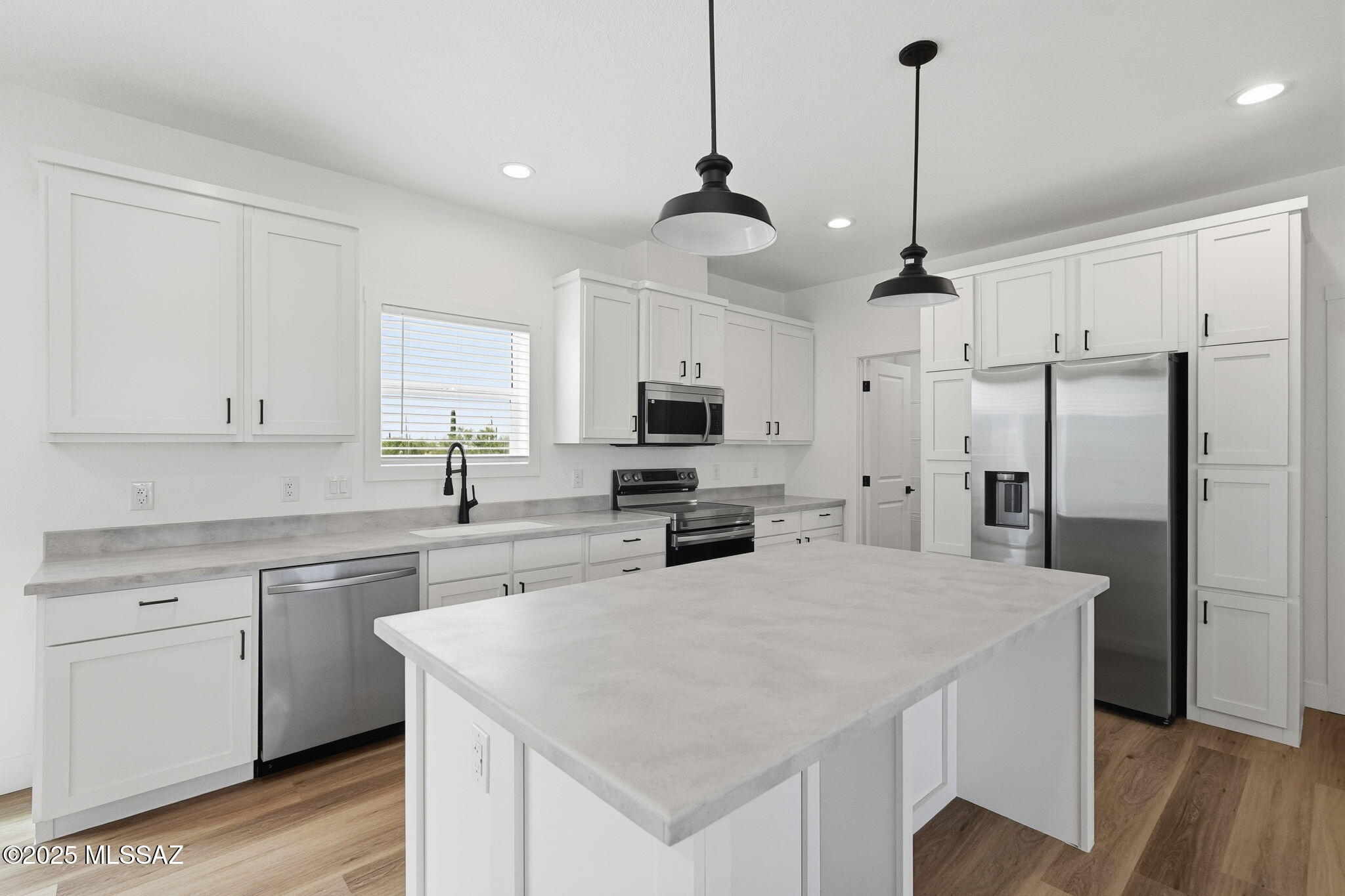 6362 North Van Ark Road Tucson, AZ 85743 - Photo 16 of 41 Gallery Image 16