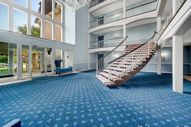 a view of entryway with a front door