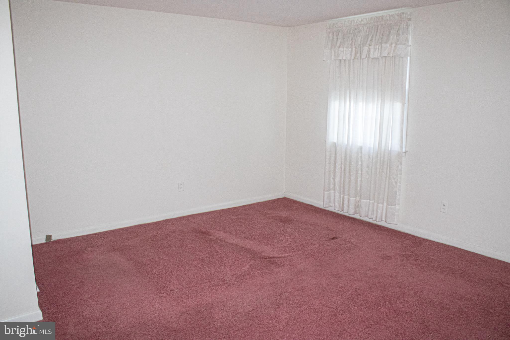 11819 Brandon Road Philadelphia, PA 19154 - Photo 11 of 25 Gallery Image 11