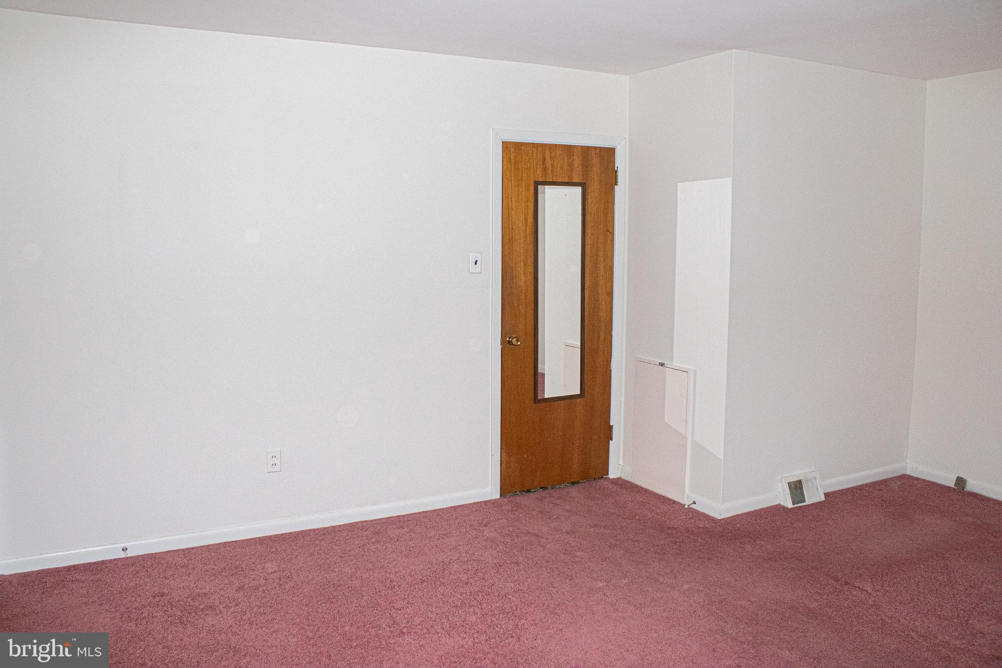11819 Brandon Road Philadelphia, PA 19154 - Photo 13 of 25 Gallery Image 13