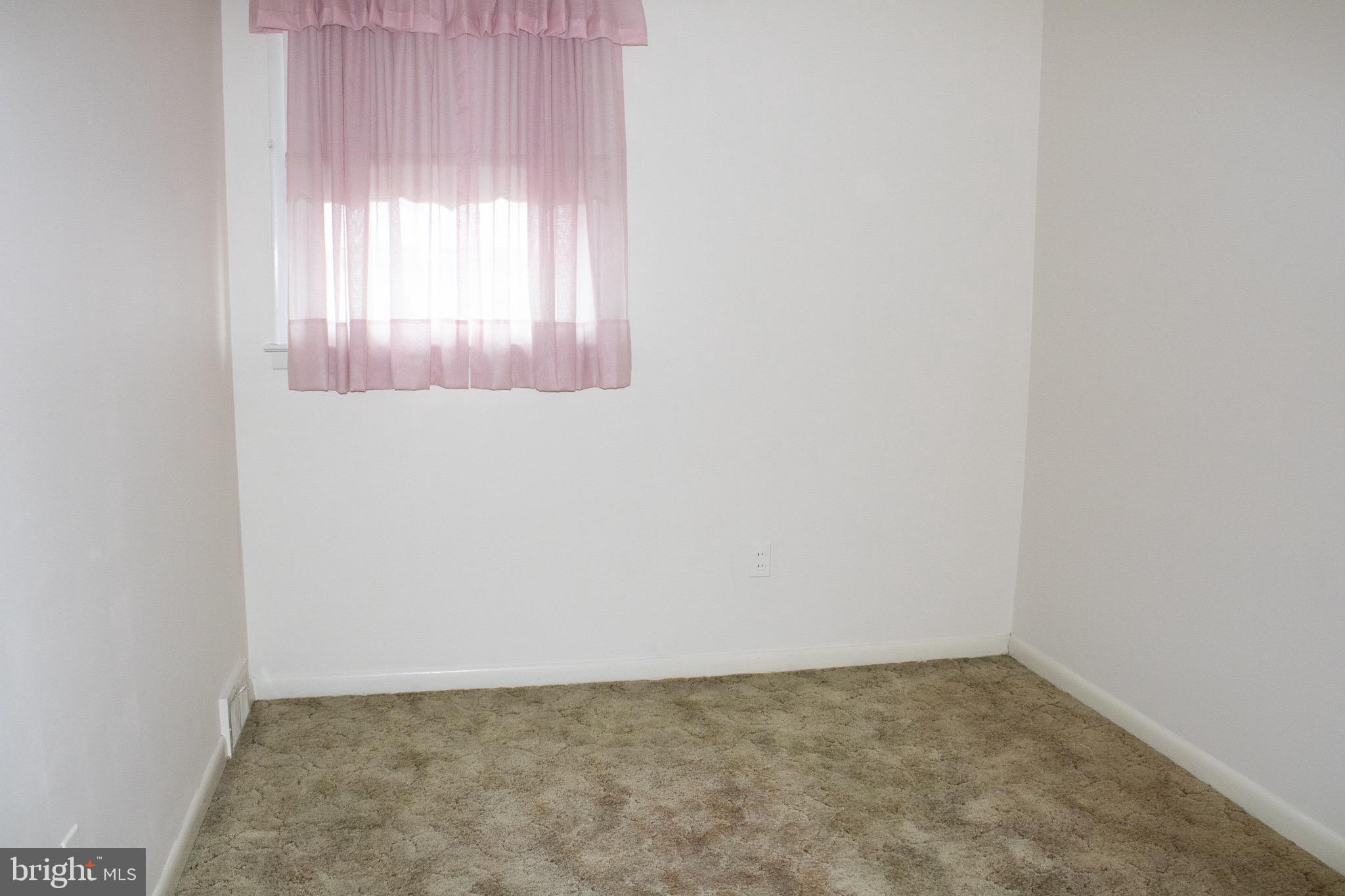 11819 Brandon Road Philadelphia, PA 19154 - Photo 18 of 25 Gallery Image 18