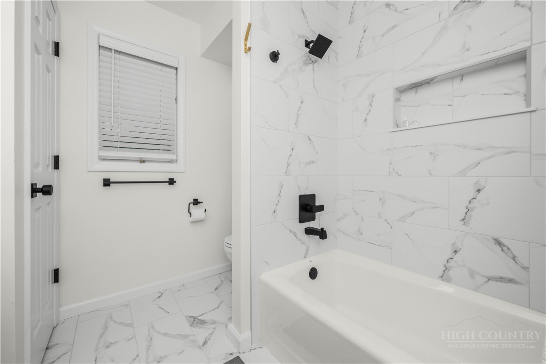 234 Stringfellow Lane, Unit 4 Blowing Rock, NC 28605 - Photo 28 of 40