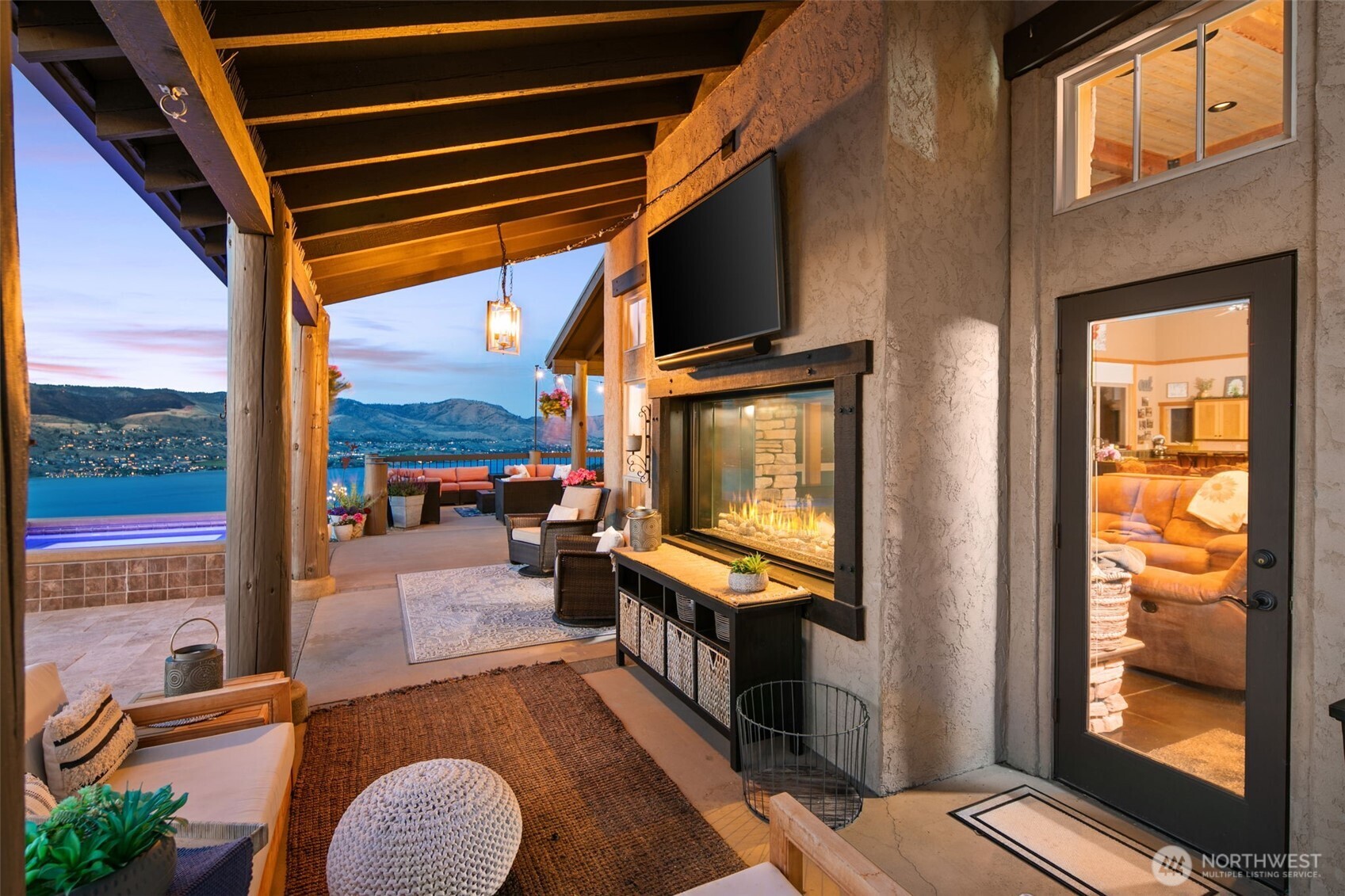 340 Hawks Meadow Road Chelan, WA 98816 - Photo 14 of 40