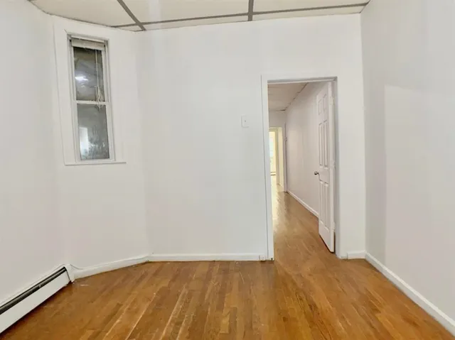 $1,650 | 176 Hopkins Avenue, Unit 2R, Jersey City, NJ 07306