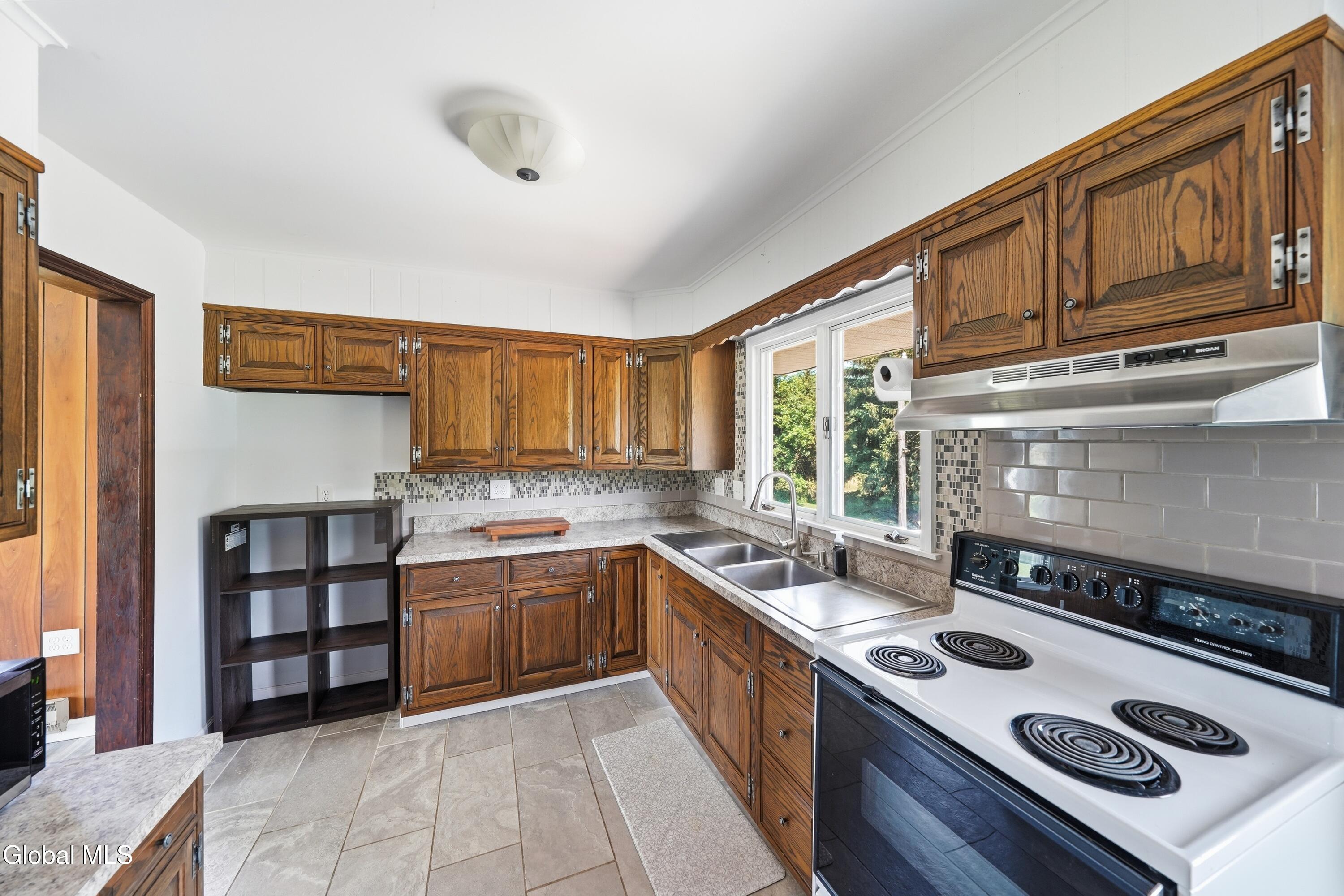 95 Vly Summit Road Easton, NY 12834 - Photo 23 of 35 DSC08570