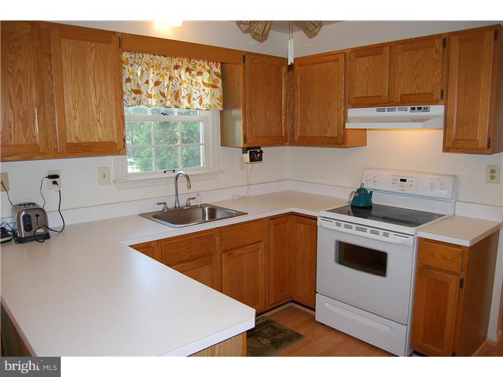 2550 Rosenberry Road Gilbertsville, PA 19525 - Photo 4 of 19 Gallery Image 4