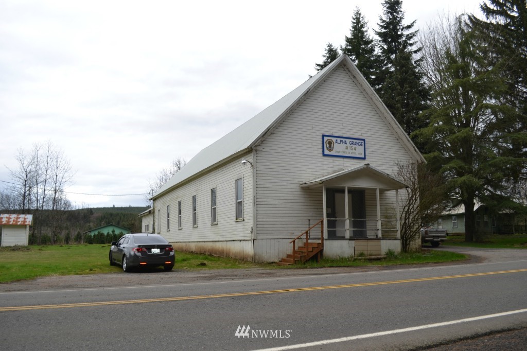 3397 Centralia Alpha Road Onalaska, WA 98570 - Photo 1 of 13 Gallery Image 1