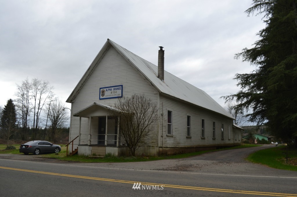 3397 Centralia Alpha Road Onalaska, WA 98570 - Photo 2 of 13 Gallery Image 2