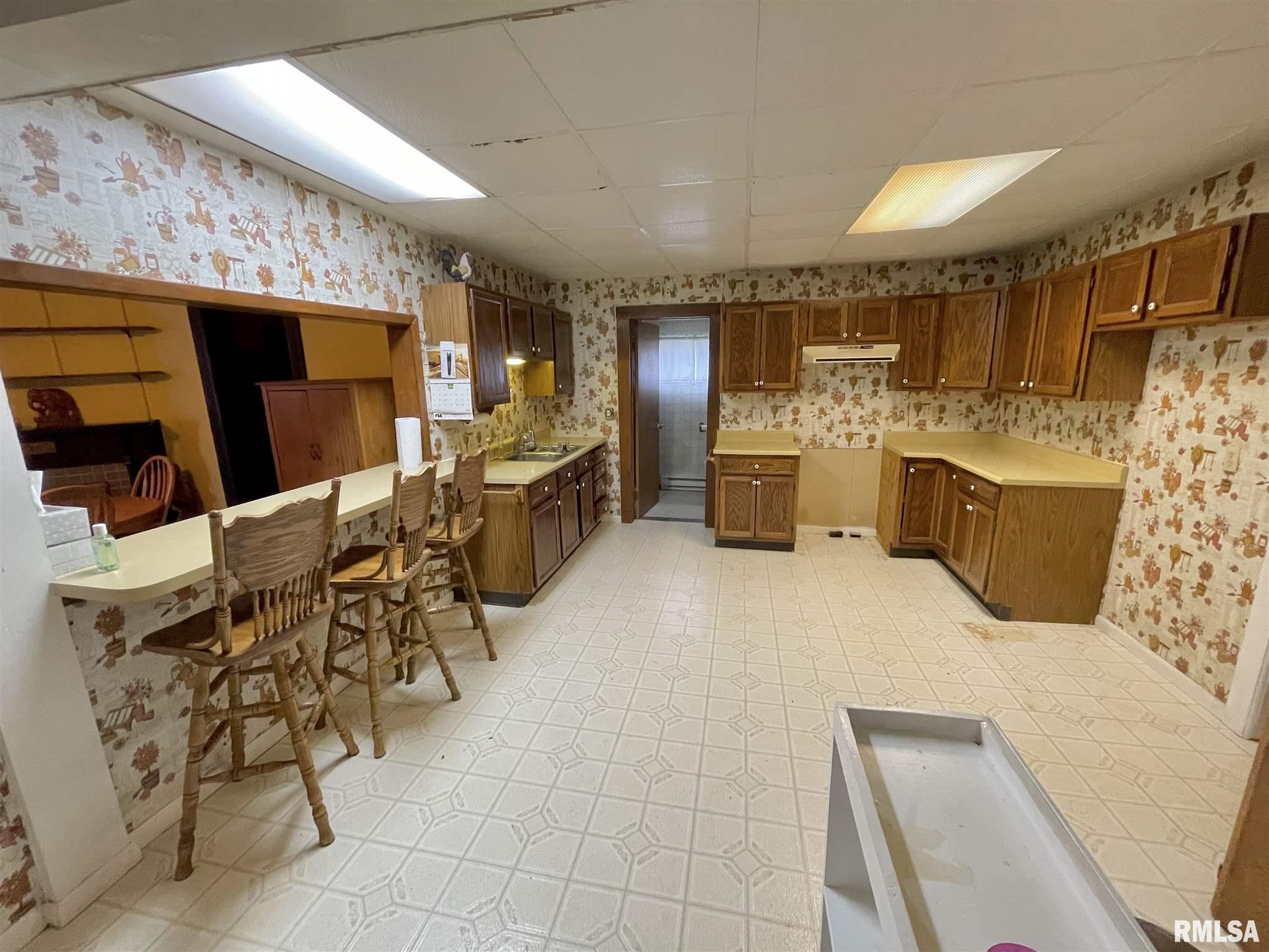 306 North Henderson Road Alexis, IL 61412 - Photo 14 of 26 Gallery Image 14